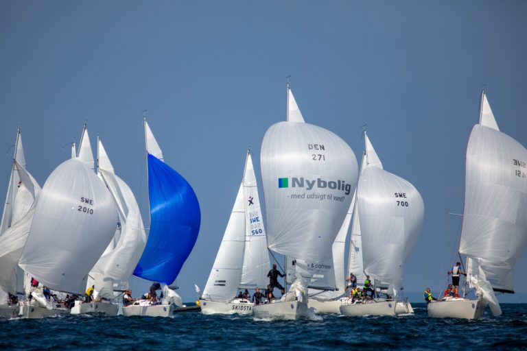 Let’s organize Corporate Sailing Regatta in Greece